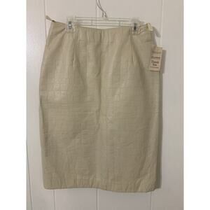 Pelle Studios Wilson's leather Skirt Camel Pencil Size 4 NWT Career Office Flaw